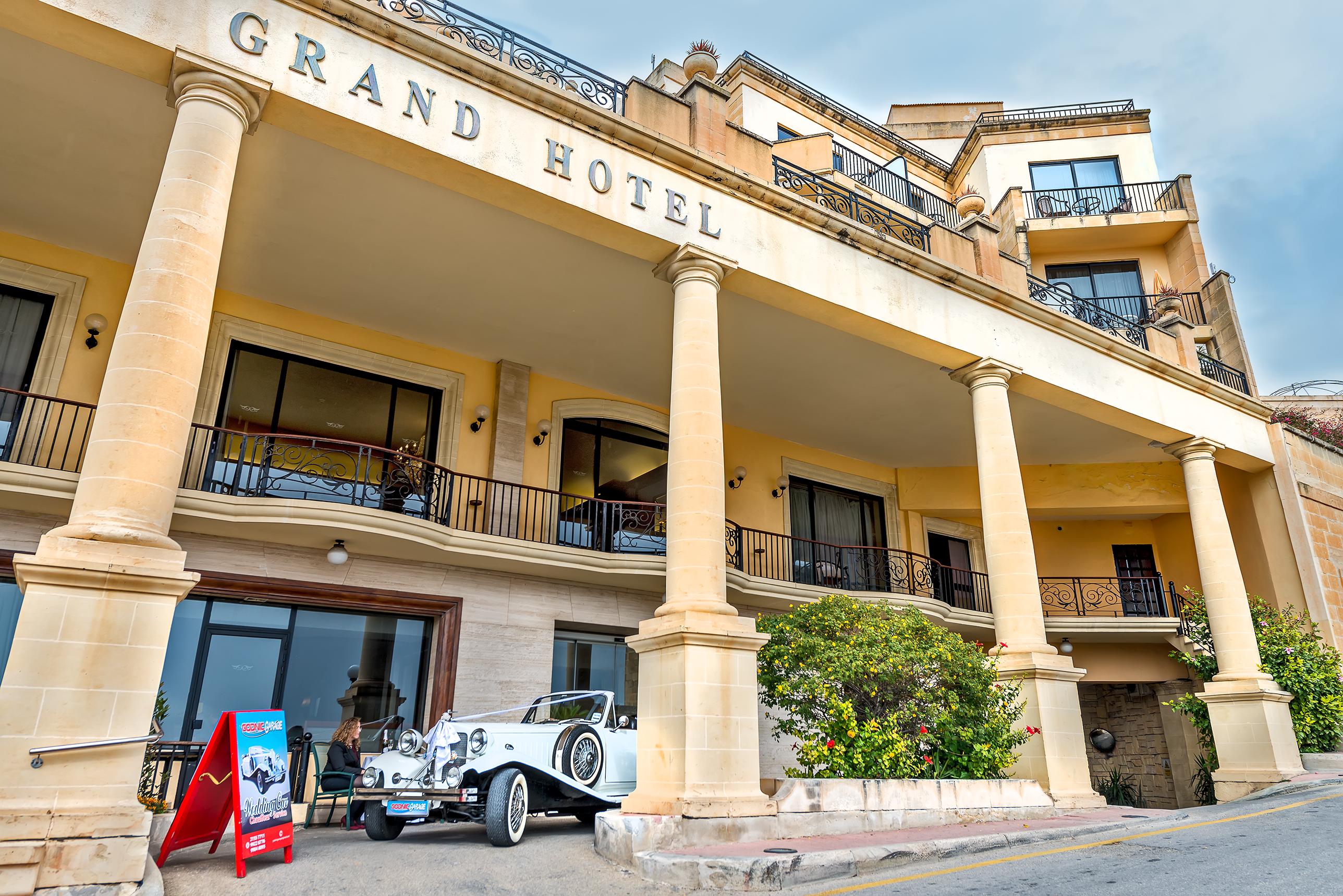 Grand Hotel Gozo Ghajnsielem Bagian luar foto